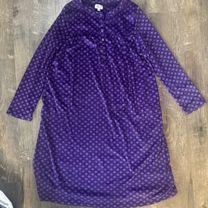 Aria Collection Night Gown Size Medium Purple  Soft Velour Cottage Grandma